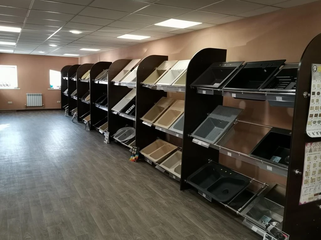 Салон-магазин плитки и сантехники в Борисове