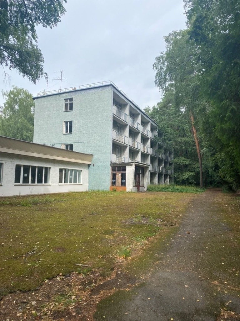 Комплекс зданий с землей в Гомеле
