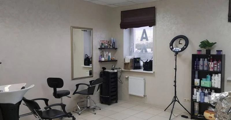 Продается действующий салон красоты "7 красавиц"